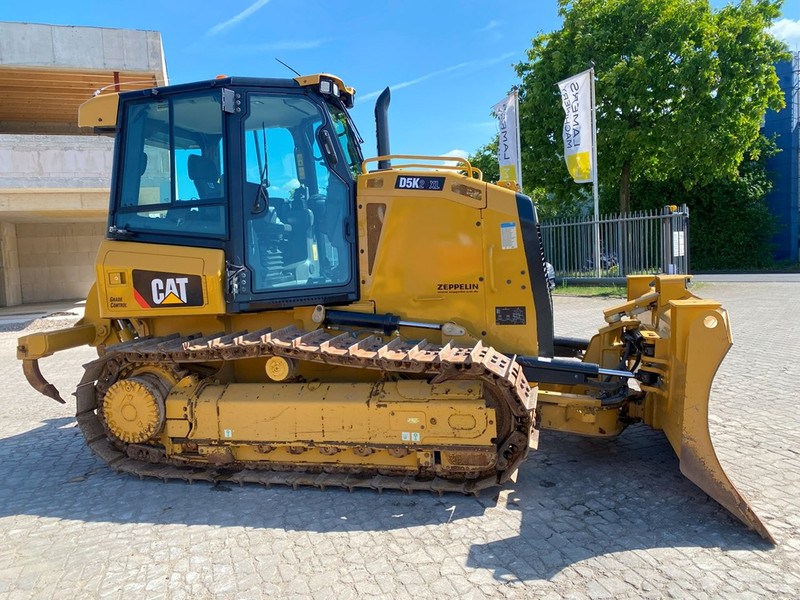 Buldožer Caterpillar D5K2 XL NVT: slika Buldožer Caterpillar D5K2 XL NVT