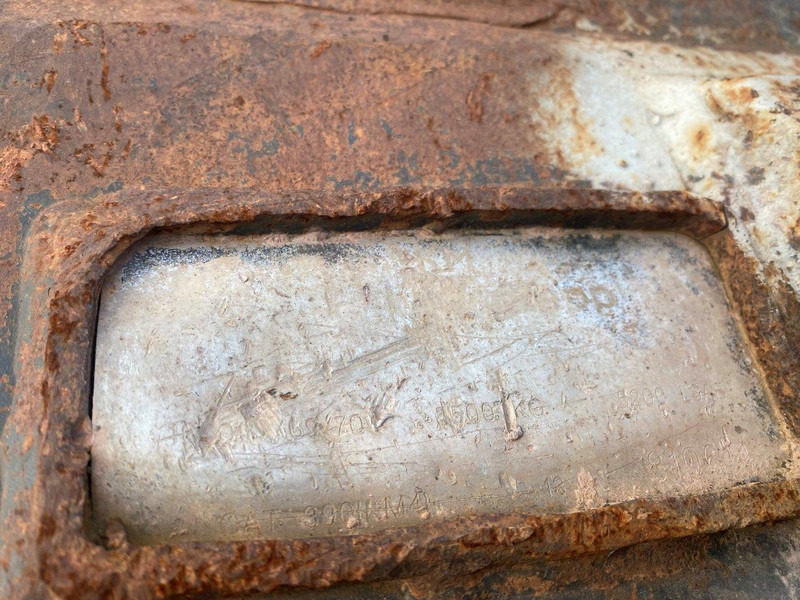 KleppMek CAT 390 Heavy Duty KM4 - 8000 - Korpa: slika KleppMek CAT 390 Heavy Duty KM4 - 8000 - Korpa KleppMek CAT 390 Heavy Duty KM4 - 8000 - Korpa: slika KleppMek CAT 390 Heavy Duty KM4 - 8000 - Korpa