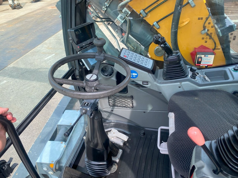 Liebherr A914 NVT - Bager na kotačima: slika Liebherr A914 NVT - Bager na kotačima Liebherr A914 NVT - Bager na kotačima: slika Liebherr A914 NVT - Bager na kotačima