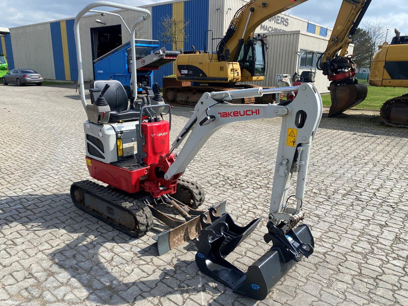 Takeuchi TB210R NVT - Mini bager: slika Takeuchi TB210R NVT - Mini bager Takeuchi TB210R NVT - Mini bager: slika Takeuchi TB210R NVT - Mini bager