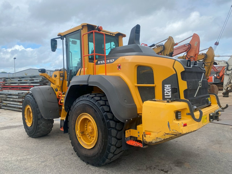 Volvo L120H NVT - Utovarivač na kotačima: slika Volvo L120H NVT - Utovarivač na kotačima Volvo L120H NVT - Utovarivač na kotačima: slika Volvo L120H NVT - Utovarivač na kotačima