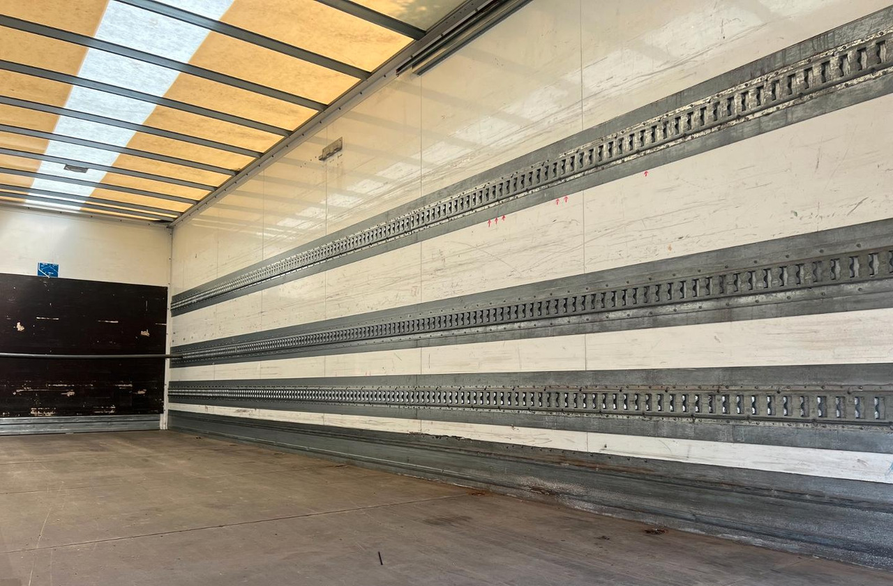 Kamion sandučar Daf lf 250 fa furgone 8 mt euro 6: slika Kamion sandučar Daf lf 250 fa furgone 8 mt euro 6