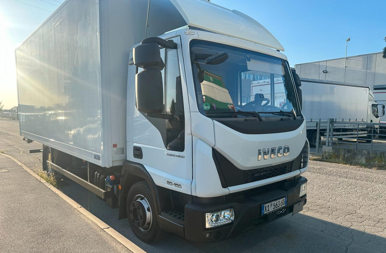 Iveco 80E19 P euro 6 furgone sponda - Kamion sandučar: slika Iveco 80E19 P euro 6 furgone sponda - Kamion sandučar Iveco 80E19 P euro 6 furgone sponda - Kamion sandučar: slika Iveco 80E19 P euro 6 furgone sponda - Kamion sandučar