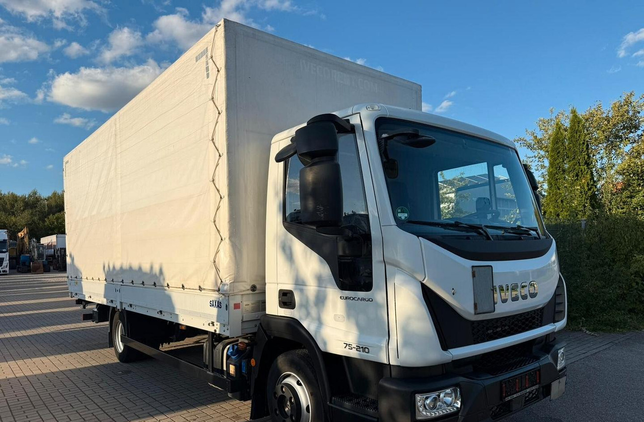 Iveco - Kamion s ceradom: slika Iveco - Kamion s ceradom Iveco - Kamion s ceradom: slika Iveco - Kamion s ceradom