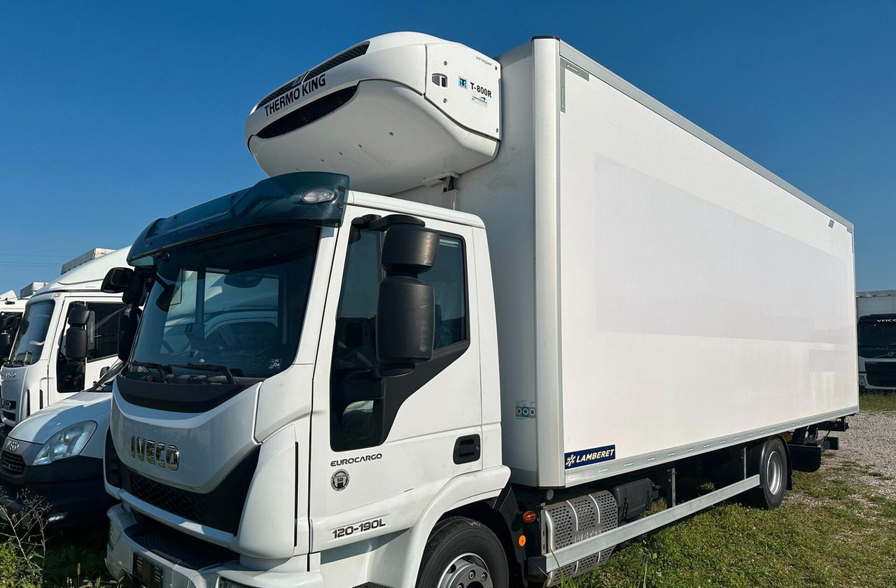 Iveco - Kamion hladnjača: slika Iveco - Kamion hladnjača Iveco - Kamion hladnjača: slika Iveco - Kamion hladnjača