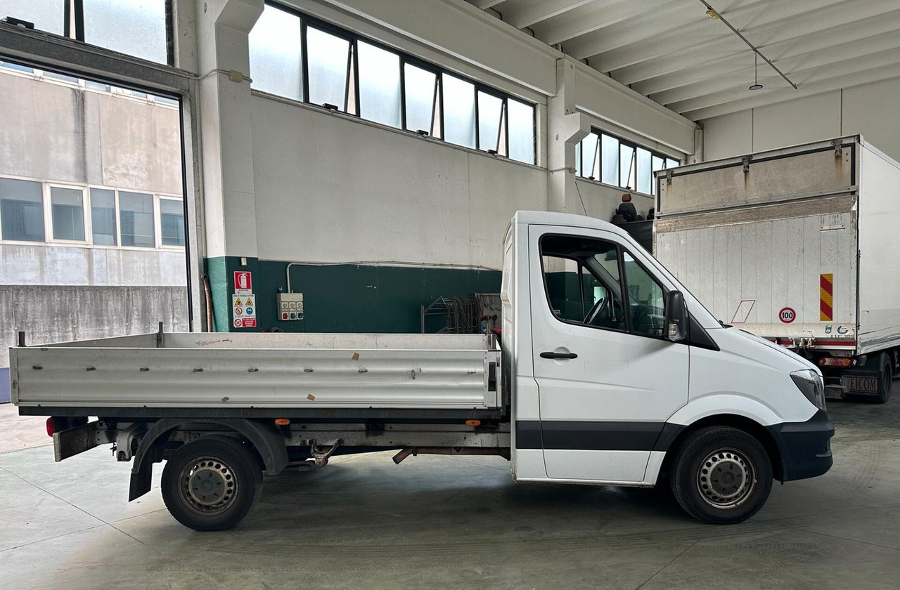 MERCEDES SPRINTER 311 CASSONATO EURO 6 - Dostavno vozilo s ravnom platformom: slika MERCEDES SPRINTER 311 CASSONATO EURO 6 - Dostavno vozilo s ravnom platformom MERCEDES SPRINTER 311 CASSONATO EURO 6 - Dostavno vozilo s ravnom platformom: slika MERCEDES SPRINTER 311 CASSONATO EURO 6 - Dostavno vozilo s ravnom platformom