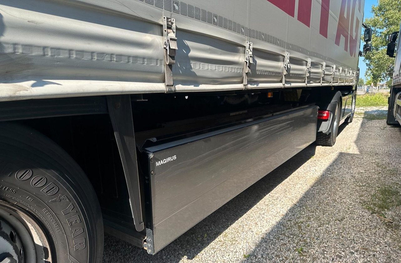 Schmitz Cargobull SANH SCB S3T - Poluprikolica s ceradom: slika Schmitz Cargobull SANH SCB S3T - Poluprikolica s ceradom Schmitz Cargobull SANH SCB S3T - Poluprikolica s ceradom: slika Schmitz Cargobull SANH SCB S3T - Poluprikolica s ceradom