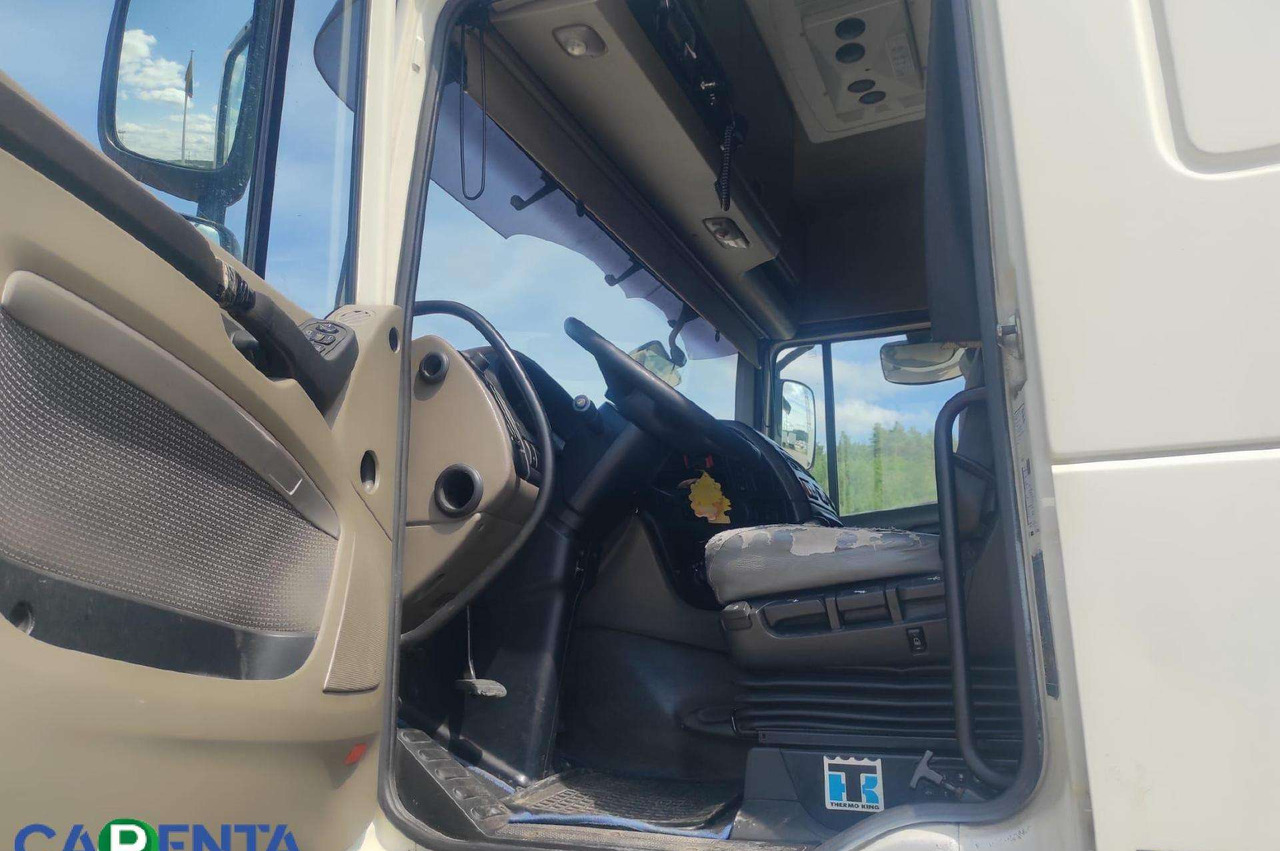 DAF FT XF105.460 - Tegljač: slika DAF FT XF105.460 - Tegljač DAF FT XF105.460 - Tegljač: slika DAF FT XF105.460 - Tegljač