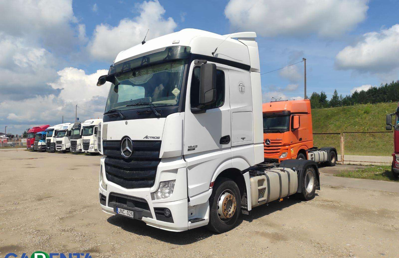 Mercedes-Benz Actros1842 - Tegljač: slika Mercedes-Benz Actros1842 - Tegljač Mercedes-Benz Actros1842 - Tegljač: slika Mercedes-Benz Actros1842 - Tegljač