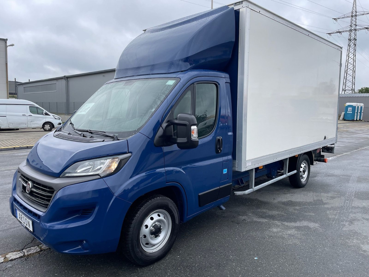 Fiat Ducato Maxi 35 L4H2 Koffer/LBW/AC/NAV/CAM/EU6d - Dostavno vozilo sa zatvorenim sandukom: slika Fiat Ducato Maxi 35 L4H2 Koffer/LBW/AC/NAV/CAM/EU6d - Dostavno vozilo sa zatvorenim sandukom Fiat Ducato Maxi 35 L4H2 Koffer/LBW/AC/NAV/CAM/EU6d - Dostavno vozilo sa zatvorenim sandukom: slika Fiat Ducato Maxi 35 L4H2 Koffer/LBW/AC/NAV/CAM/EU6d - Dostavno vozilo sa zatvorenim sandukom