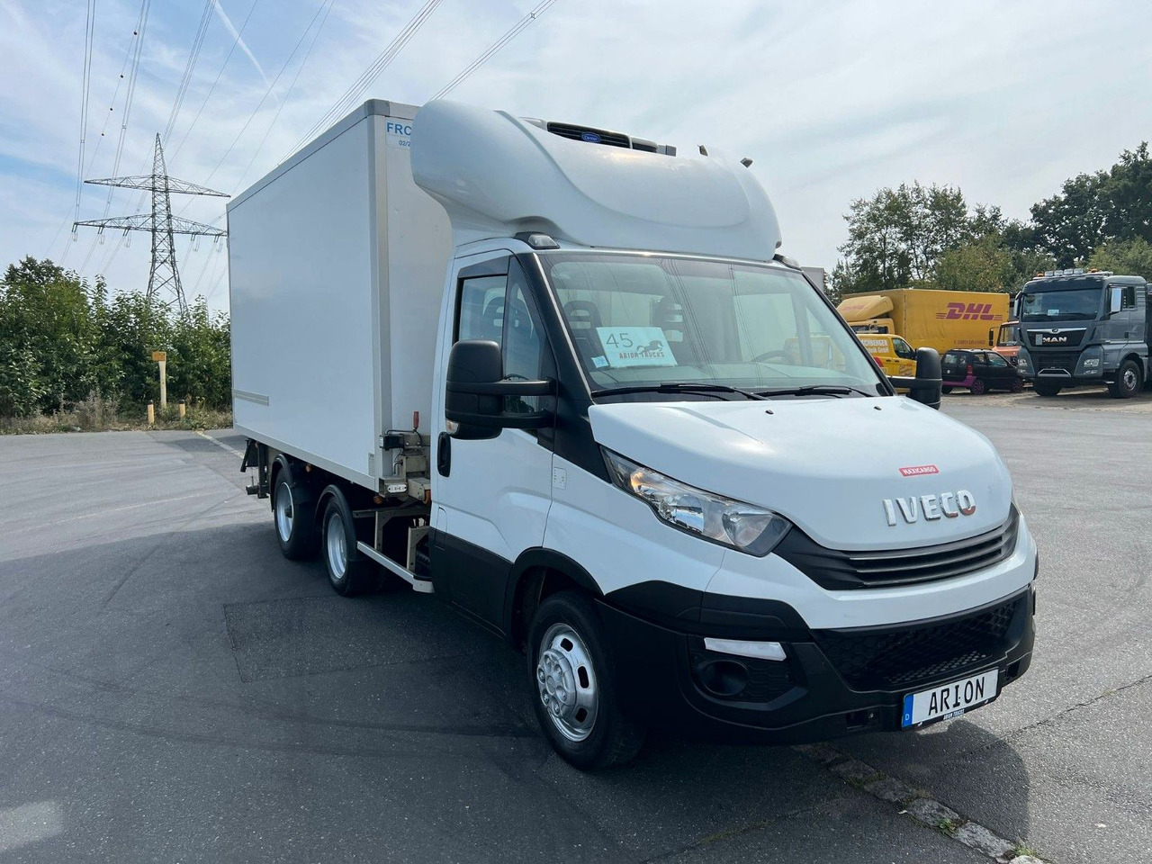 Iveco Daily 35C18 MAXICARGO Kühlkoffer/CARRIER/AC/EU6 - Dostavno vozilo hladnjača: slika Iveco Daily 35C18 MAXICARGO Kühlkoffer/CARRIER/AC/EU6 - Dostavno vozilo hladnjača Iveco Daily 35C18 MAXICARGO Kühlkoffer/CARRIER/AC/EU6 - Dostavno vozilo hladnjača: slika Iveco Daily 35C18 MAXICARGO Kühlkoffer/CARRIER/AC/EU6 - Dostavno vozilo hladnjača