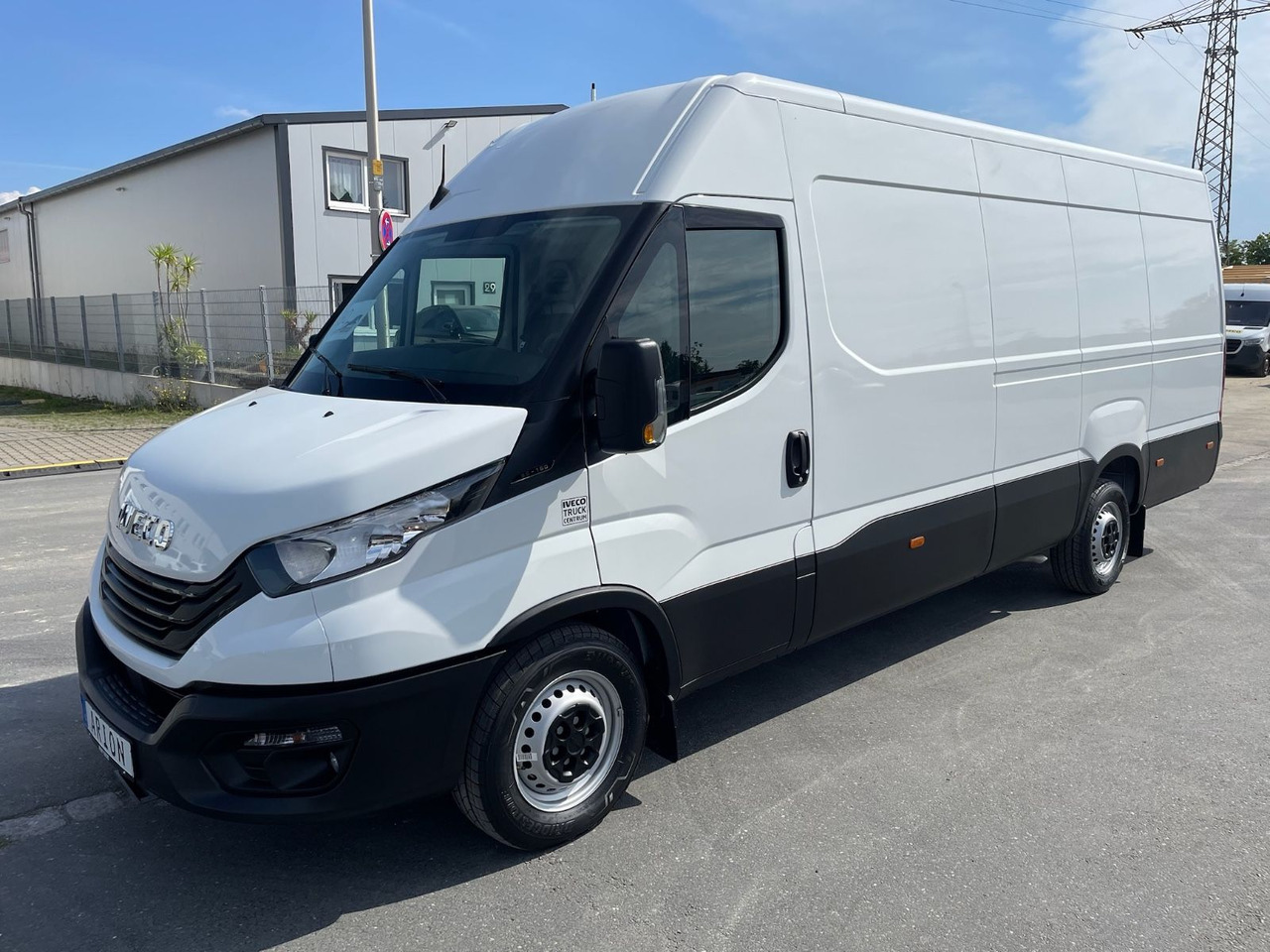 Iveco Daily 35S16 L4H2 Kastenwagen/GARANTIE/4680mm/AC - Furgon: slika Iveco Daily 35S16 L4H2 Kastenwagen/GARANTIE/4680mm/AC - Furgon Iveco Daily 35S16 L4H2 Kastenwagen/GARANTIE/4680mm/AC - Furgon: slika Iveco Daily 35S16 L4H2 Kastenwagen/GARANTIE/4680mm/AC - Furgon