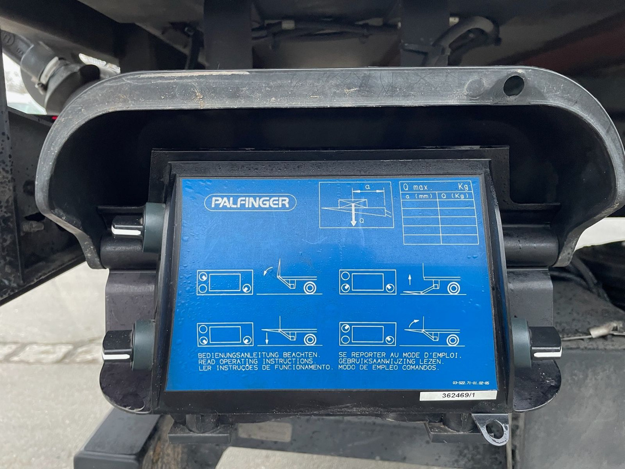 Dostavno vozilo sa zatvorenim sandukom MAN TGL 8.190 4x2 BL Koffer/LBW/PALFINGER/AC/EU6d: slika Dostavno vozilo sa zatvorenim sandukom MAN TGL 8.190 4x2 BL Koffer/LBW/PALFINGER/AC/EU6d Dostavno vozilo sa zatvorenim sandukom MAN TGL 8.190 4x2 BL Koffer/LBW/PALFINGER/AC/EU6d: slika Dostavno vozilo sa zatvorenim sandukom MAN TGL 8.190 4x2 BL Koffer/LBW/PALFINGER/AC/EU6d