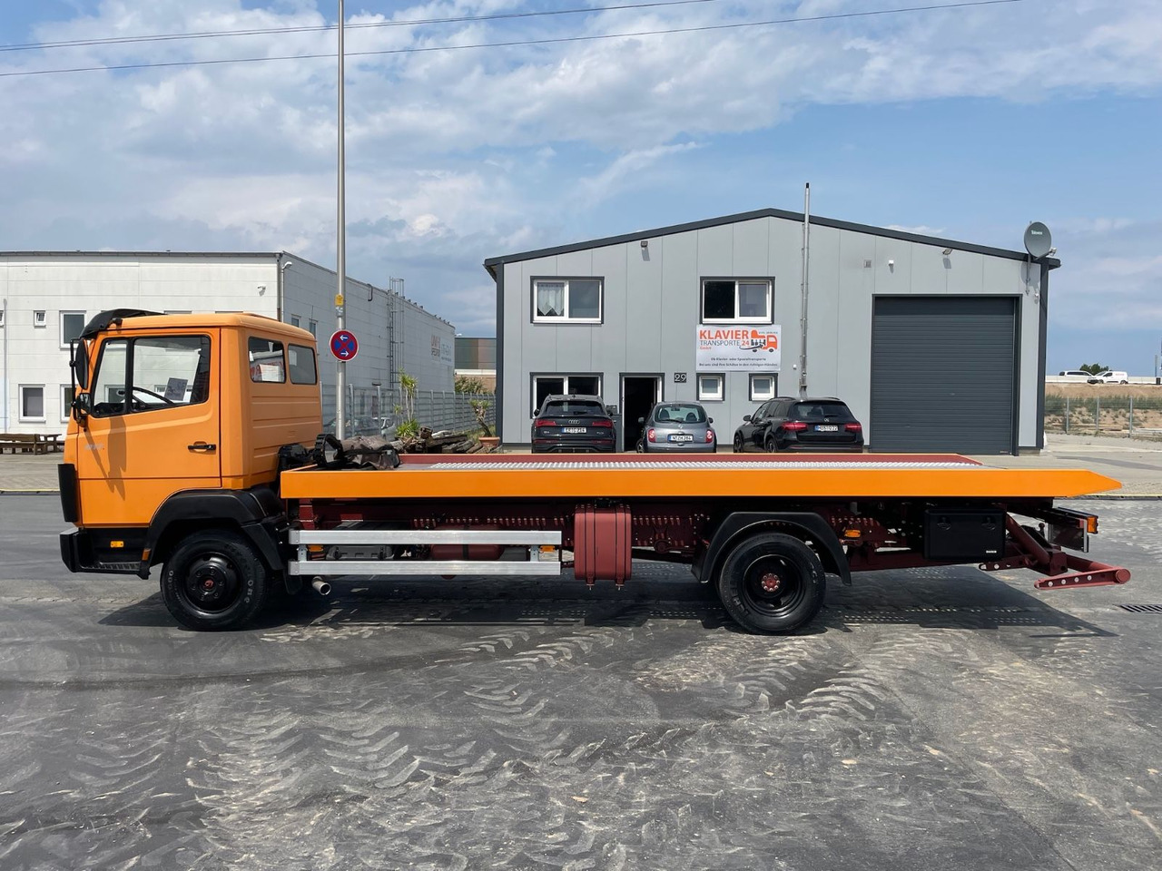 Mercedes-Benz 814 Abschleppwagen/OLDTIMER/Winch/TÜV-07/26 - Kamion za vuču: slika Mercedes-Benz 814 Abschleppwagen/OLDTIMER/Winch/TÜV-07/26 - Kamion za vuču Mercedes-Benz 814 Abschleppwagen/OLDTIMER/Winch/TÜV-07/26 - Kamion za vuču: slika Mercedes-Benz 814 Abschleppwagen/OLDTIMER/Winch/TÜV-07/26 - Kamion za vuču