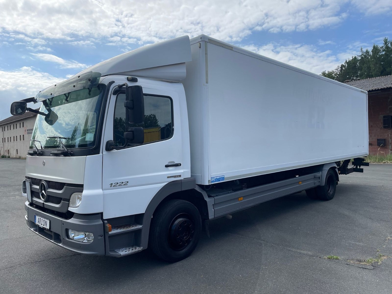 Mercedes-Benz Atego 2 1222 4x2 Koffer/LBW/DAUTEL/8,25m/AC/EU5 - Kamion sandučar: slika Mercedes-Benz Atego 2 1222 4x2 Koffer/LBW/DAUTEL/8,25m/AC/EU5 - Kamion sandučar Mercedes-Benz Atego 2 1222 4x2 Koffer/LBW/DAUTEL/8,25m/AC/EU5 - Kamion sandučar: slika Mercedes-Benz Atego 2 1222 4x2 Koffer/LBW/DAUTEL/8,25m/AC/EU5 - Kamion sandučar