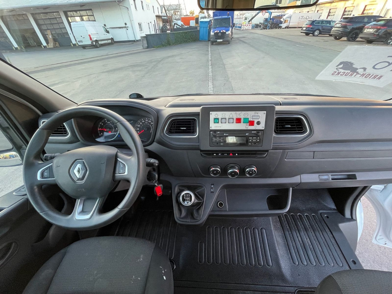 Podizna platforma montirana na kamion Renault Master VB Hubsteiger/FRANCE-ELEVATEUR/12m/288h: slika Podizna platforma montirana na kamion Renault Master VB Hubsteiger/FRANCE-ELEVATEUR/12m/288h Podizna platforma montirana na kamion Renault Master VB Hubsteiger/FRANCE-ELEVATEUR/12m/288h: slika Podizna platforma montirana na kamion Renault Master VB Hubsteiger/FRANCE-ELEVATEUR/12m/288h