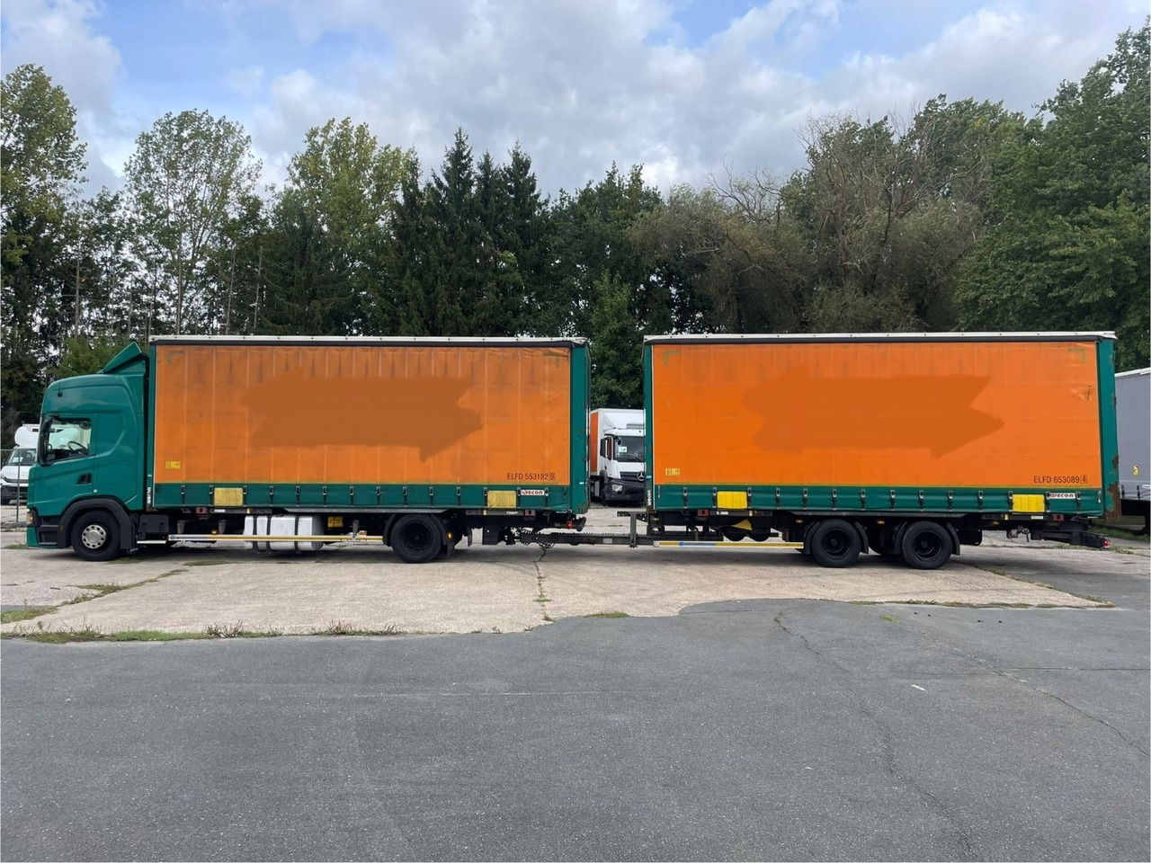 Scania G450 Pritsche+Plane + ANHÄNGER/KOTSCHENREUTHER - Kamion s ceradom: slika Scania G450 Pritsche+Plane + ANHÄNGER/KOTSCHENREUTHER - Kamion s ceradom Scania G450 Pritsche+Plane + ANHÄNGER/KOTSCHENREUTHER - Kamion s ceradom: slika Scania G450 Pritsche+Plane + ANHÄNGER/KOTSCHENREUTHER - Kamion s ceradom