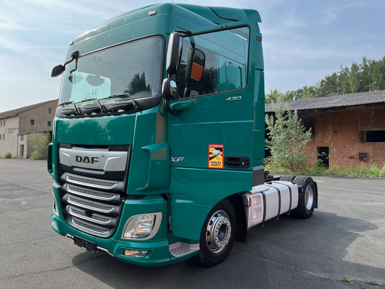 DAF XF 430 FT / Retarder / Standclima / Euro 6d - Tegljač: slika DAF XF 430 FT / Retarder / Standclima / Euro 6d - Tegljač DAF XF 430 FT / Retarder / Standclima / Euro 6d - Tegljač: slika DAF XF 430 FT / Retarder / Standclima / Euro 6d - Tegljač