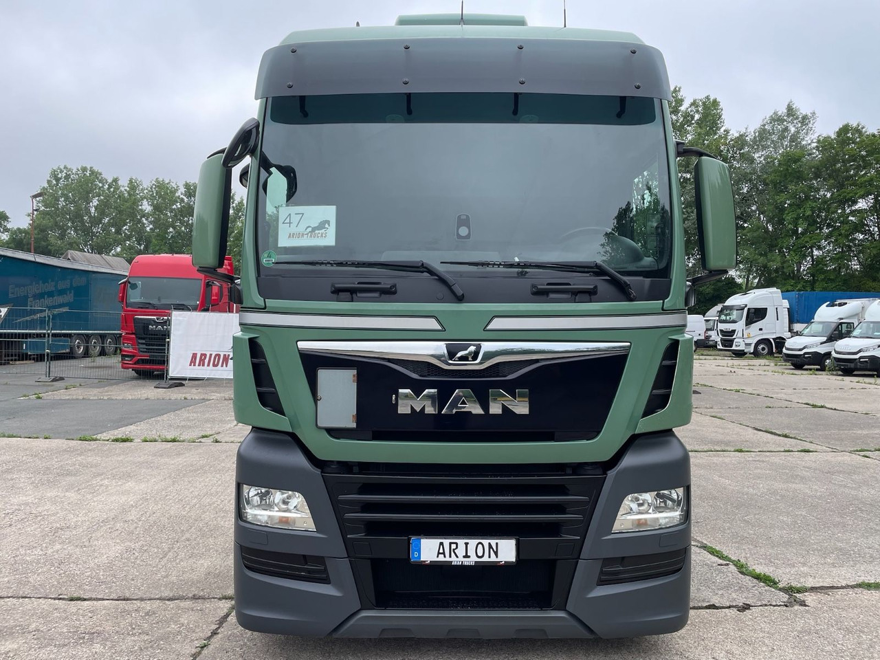 MAN TGX 18.460 4x2 LLS-U/ULTRA/Retarder/StandAC/EU6c - Tegljač: slika MAN TGX 18.460 4x2 LLS-U/ULTRA/Retarder/StandAC/EU6c - Tegljač MAN TGX 18.460 4x2 LLS-U/ULTRA/Retarder/StandAC/EU6c - Tegljač: slika MAN TGX 18.460 4x2 LLS-U/ULTRA/Retarder/StandAC/EU6c - Tegljač