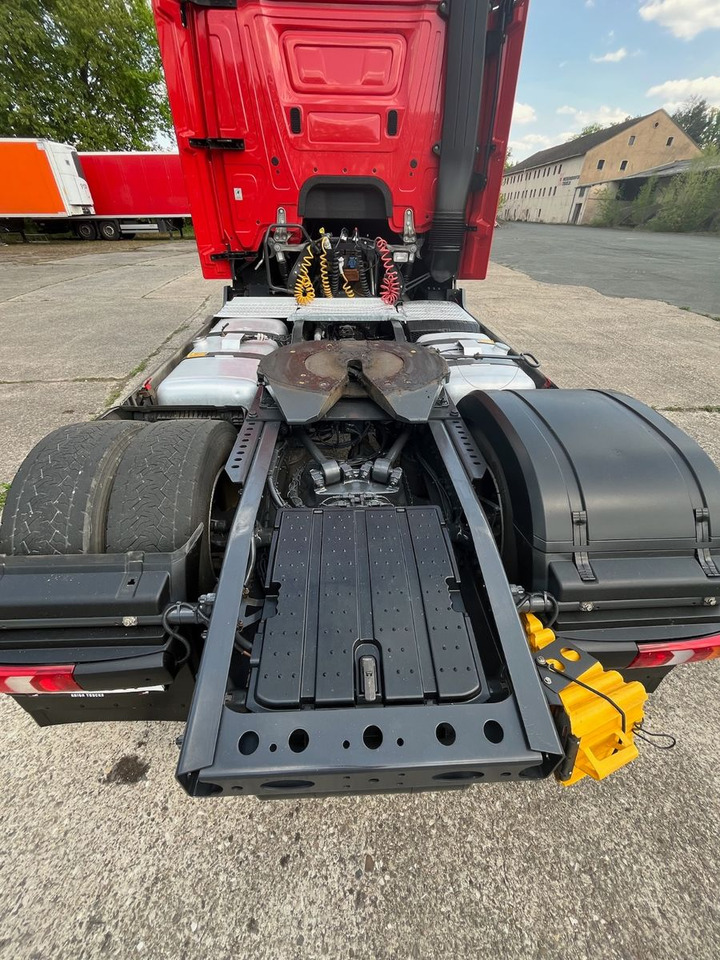 Mercedes-Benz Actros 1843/Retarder/Mirror Cam/Spoilers/MJ 2021 - Tegljač: slika Mercedes-Benz Actros 1843/Retarder/Mirror Cam/Spoilers/MJ 2021 - Tegljač Mercedes-Benz Actros 1843/Retarder/Mirror Cam/Spoilers/MJ 2021 - Tegljač: slika Mercedes-Benz Actros 1843/Retarder/Mirror Cam/Spoilers/MJ 2021 - Tegljač