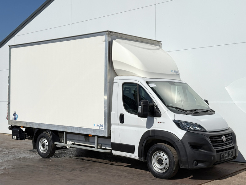 Fiat Ducato 2.3 MultiJet 140pk Laadklep Airco Camera Navigatie Bakwagen Koffer Meubelbak - Dostavno vozilo sa zatvorenim sandukom: slika Fiat Ducato 2.3 MultiJet 140pk Laadklep Airco Camera Navigatie Bakwagen Koffer Meubelbak - Dostavno vozilo sa zatvorenim sandukom Fiat Ducato 2.3 MultiJet 140pk Laadklep Airco Camera Navigatie Bakwagen Koffer Meubelbak - Dostavno vozilo sa zatvorenim sandukom: slika Fiat Ducato 2.3 MultiJet 140pk Laadklep Airco Camera Navigatie Bakwagen Koffer Meubelbak - Dostavno vozilo sa zatvorenim sandukom