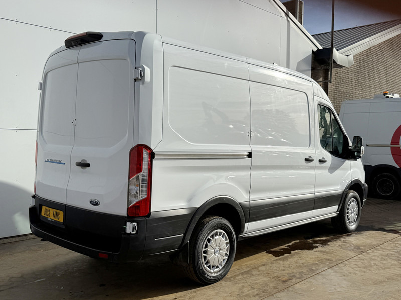 Ford E-Transit 390 Elektrisch 75kWh 334km WLTP BEV Snelladen L2H2 Climate Control Tacho Carplay Camera Stoelverwarming Parkeersensoren voor achter - Furgon, Električno dostavno vozilo: slika Ford E-Transit 390 Elektrisch 75kWh 334km WLTP BEV Snelladen L2H2 Climate Control Tacho Carplay Camera Stoelverwarming Parkeersensoren voor achter - Furgon, Električno dostavno vozilo Ford E-Transit 390 Elektrisch 75kWh 334km WLTP BEV Snelladen L2H2 Climate Control Tacho Carplay Camera Stoelverwarming Parkeersensoren voor achter - Furgon, Električno dostavno vozilo: slika Ford E-Transit 390 Elektrisch 75kWh 334km WLTP BEV Snelladen L2H2 Climate Control Tacho Carplay Camera Stoelverwarming Parkeersensoren voor achter - Furgon, Električno dostavno vozilo