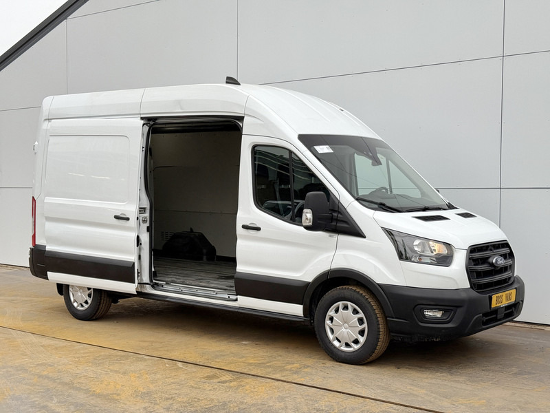 Ford Transit 350 2.0 TDCI 170PK L3H3 170PK Airco Cruise Control Parkeersensoren voor achter - Furgon: slika Ford Transit 350 2.0 TDCI 170PK L3H3 170PK Airco Cruise Control Parkeersensoren voor achter - Furgon Ford Transit 350 2.0 TDCI 170PK L3H3 170PK Airco Cruise Control Parkeersensoren voor achter - Furgon: slika Ford Transit 350 2.0 TDCI 170PK L3H3 170PK Airco Cruise Control Parkeersensoren voor achter - Furgon