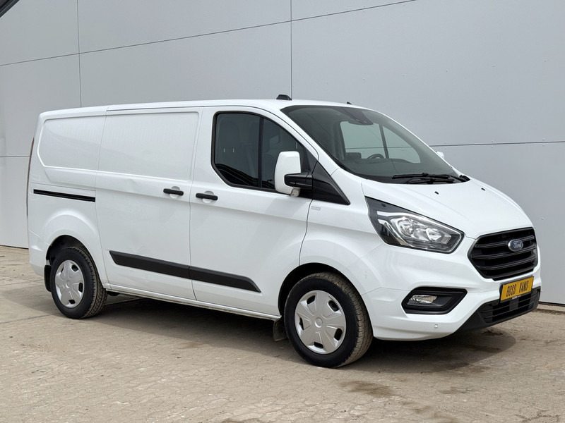 Ford Transit Custom 2.0 TDCI 130PK Automaat L1H1 Scherm Cruise Control Camera Airco LED Parkeersensoren voor achter - Mali kombi: slika Ford Transit Custom 2.0 TDCI 130PK Automaat L1H1 Scherm Cruise Control Camera Airco LED Parkeersensoren voor achter - Mali kombi Ford Transit Custom 2.0 TDCI 130PK Automaat L1H1 Scherm Cruise Control Camera Airco LED Parkeersensoren voor achter - Mali kombi: slika Ford Transit Custom 2.0 TDCI 130PK Automaat L1H1 Scherm Cruise Control Camera Airco LED Parkeersensoren voor achter - Mali kombi