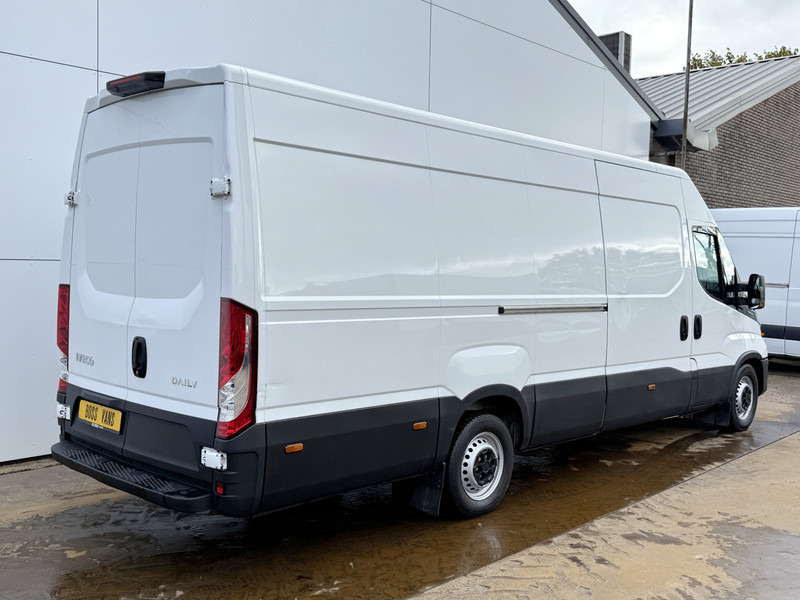 Iveco Daily 35S16 2.3 Automaat L4H2 Airco Climate Control Lat Betimmering - Furgon: slika Iveco Daily 35S16 2.3 Automaat L4H2 Airco Climate Control Lat Betimmering - Furgon Iveco Daily 35S16 2.3 Automaat L4H2 Airco Climate Control Lat Betimmering - Furgon: slika Iveco Daily 35S16 2.3 Automaat L4H2 Airco Climate Control Lat Betimmering - Furgon