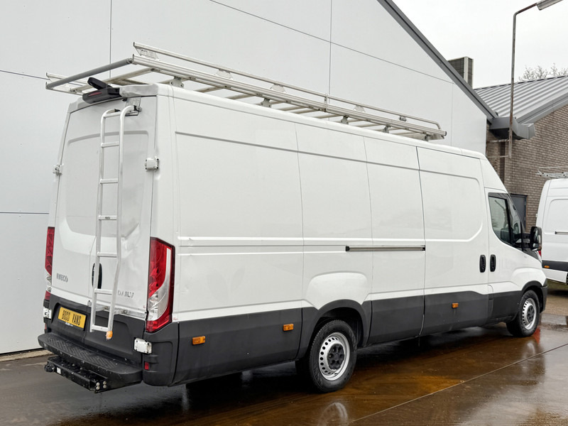 Iveco Daily 35S16 2.3 L4H2 Airco Cruise Control Luchtvering Imperiaal Lucht Geveerde Stoel - Furgon: slika Iveco Daily 35S16 2.3 L4H2 Airco Cruise Control Luchtvering Imperiaal Lucht Geveerde Stoel - Furgon Iveco Daily 35S16 2.3 L4H2 Airco Cruise Control Luchtvering Imperiaal Lucht Geveerde Stoel - Furgon: slika Iveco Daily 35S16 2.3 L4H2 Airco Cruise Control Luchtvering Imperiaal Lucht Geveerde Stoel - Furgon