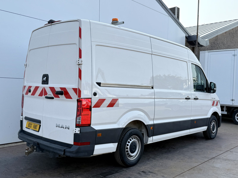 MAN TGE 3.140 2.0 TDI L3H3 Airco Cruise Control Carplay Camera Trekhaak Navigatie - Furgon: slika MAN TGE 3.140 2.0 TDI L3H3 Airco Cruise Control Carplay Camera Trekhaak Navigatie - Furgon MAN TGE 3.140 2.0 TDI L3H3 Airco Cruise Control Carplay Camera Trekhaak Navigatie - Furgon: slika MAN TGE 3.140 2.0 TDI L3H3 Airco Cruise Control Carplay Camera Trekhaak Navigatie - Furgon