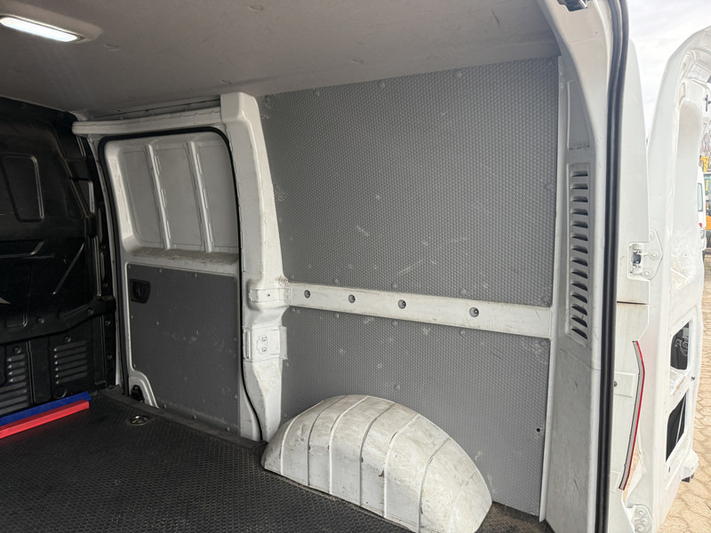 Zakup Maxus EDELIVER 3 122PK Automaat SWB L1H1 Airco Cruise Control Carplay Camera Parkeersensoren Maxus EDELIVER 3 122PK Automaat SWB L1H1 Airco Cruise Control Carplay Camera Parkeersensoren: slika Zakup Maxus EDELIVER 3 122PK Automaat SWB L1H1 Airco Cruise Control Carplay Camera Parkeersensoren Maxus EDELIVER 3 122PK Automaat SWB L1H1 Airco Cruise Control Carplay Camera Parkeersensoren