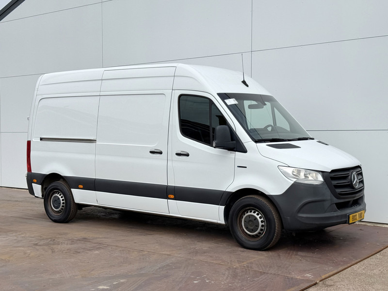 Mercedes-Benz eSprinter 312 L2H2 Elektrisch 41kWh 120km WLTP Climate Control Camera Stoelverwarming - Furgon, Električno dostavno vozilo: slika Mercedes-Benz eSprinter 312 L2H2 Elektrisch 41kWh 120km WLTP Climate Control Camera Stoelverwarming - Furgon, Električno dostavno vozilo Mercedes-Benz eSprinter 312 L2H2 Elektrisch 41kWh 120km WLTP Climate Control Camera Stoelverwarming - Furgon, Električno dostavno vozilo: slika Mercedes-Benz eSprinter 312 L2H2 Elektrisch 41kWh 120km WLTP Climate Control Camera Stoelverwarming - Furgon, Električno dostavno vozilo