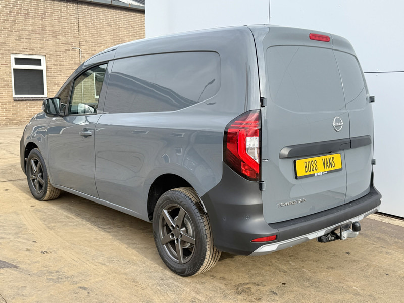 Nissan Townstar N-Connecta 1.3 130PK **Benzine** L1H1 Airco Carplay Cruise Control Trekhaak Keyless Start Stoelverwarming Parkeersensoren voor achter - Mali kombi: slika Nissan Townstar N-Connecta 1.3 130PK **Benzine** L1H1 Airco Carplay Cruise Control Trekhaak Keyless Start Stoelverwarming Parkeersensoren voor achter - Mali kombi Nissan Townstar N-Connecta 1.3 130PK **Benzine** L1H1 Airco Carplay Cruise Control Trekhaak Keyless Start Stoelverwarming Parkeersensoren voor achter - Mali kombi: slika Nissan Townstar N-Connecta 1.3 130PK **Benzine** L1H1 Airco Carplay Cruise Control Trekhaak Keyless Start Stoelverwarming Parkeersensoren voor achter - Mali kombi