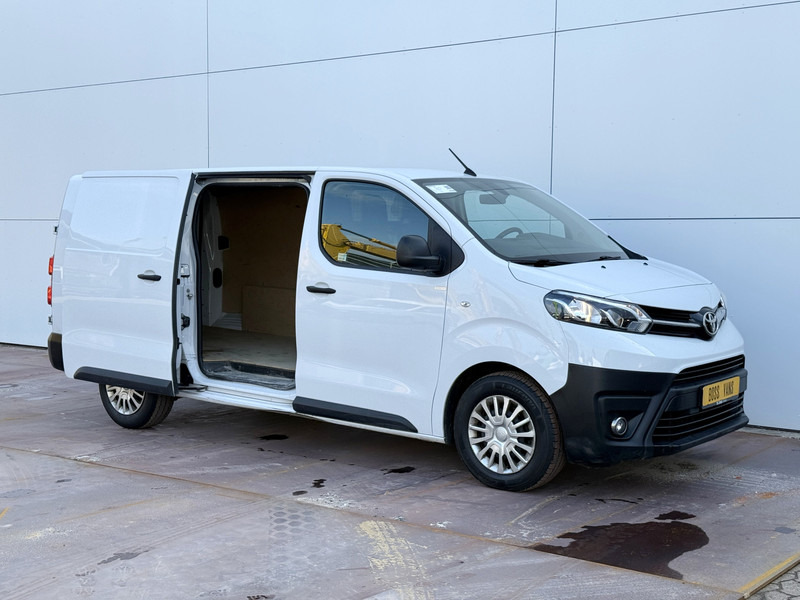 Toyota ProAce Long Worker 2.0 D4-D 145PK Climate Control Cruise Control Camera Parkeersensoren - Mali kombi: slika Toyota ProAce Long Worker 2.0 D4-D 145PK Climate Control Cruise Control Camera Parkeersensoren - Mali kombi Toyota ProAce Long Worker 2.0 D4-D 145PK Climate Control Cruise Control Camera Parkeersensoren - Mali kombi: slika Toyota ProAce Long Worker 2.0 D4-D 145PK Climate Control Cruise Control Camera Parkeersensoren - Mali kombi