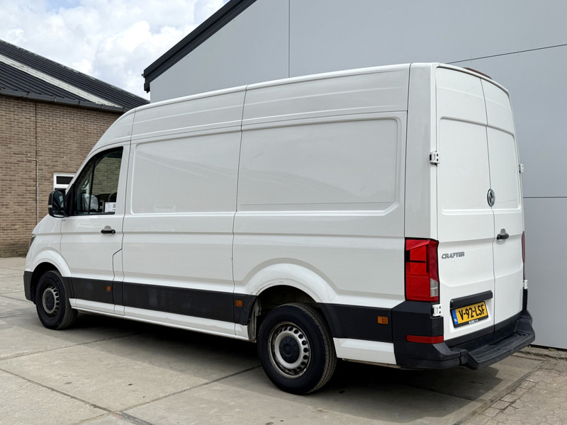 Volkswagen Crafter 2.0 TDI 140PK L3H3 Airco Cruise Control Carplay Parkeersensoren voor achter - Furgon: slika Volkswagen Crafter 2.0 TDI 140PK L3H3 Airco Cruise Control Carplay Parkeersensoren voor achter - Furgon Volkswagen Crafter 2.0 TDI 140PK L3H3 Airco Cruise Control Carplay Parkeersensoren voor achter - Furgon: slika Volkswagen Crafter 2.0 TDI 140PK L3H3 Airco Cruise Control Carplay Parkeersensoren voor achter - Furgon
