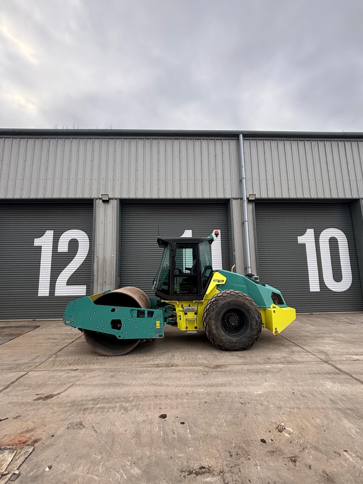 Ammann ARS130 - Valjak: slika Ammann ARS130 - Valjak Ammann ARS130 - Valjak: slika Ammann ARS130 - Valjak