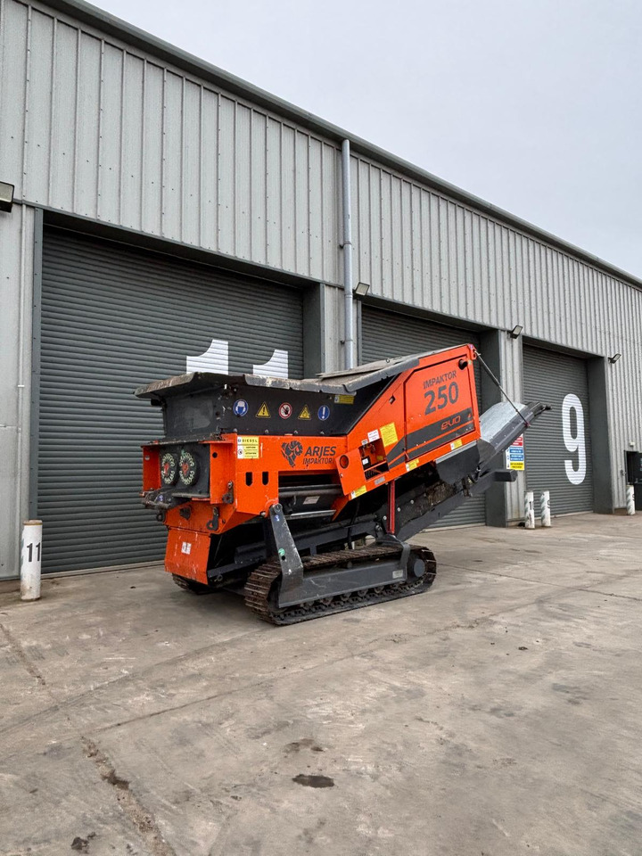 Arjes Impaktor 250 - Industrijski šreder: slika Arjes Impaktor 250 - Industrijski šreder Arjes Impaktor 250 - Industrijski šreder: slika Arjes Impaktor 250 - Industrijski šreder