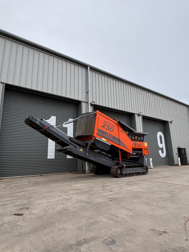 Arjes Impaktor 250 - Industrijski šreder: slika Arjes Impaktor 250 - Industrijski šreder Arjes Impaktor 250 - Industrijski šreder: slika Arjes Impaktor 250 - Industrijski šreder