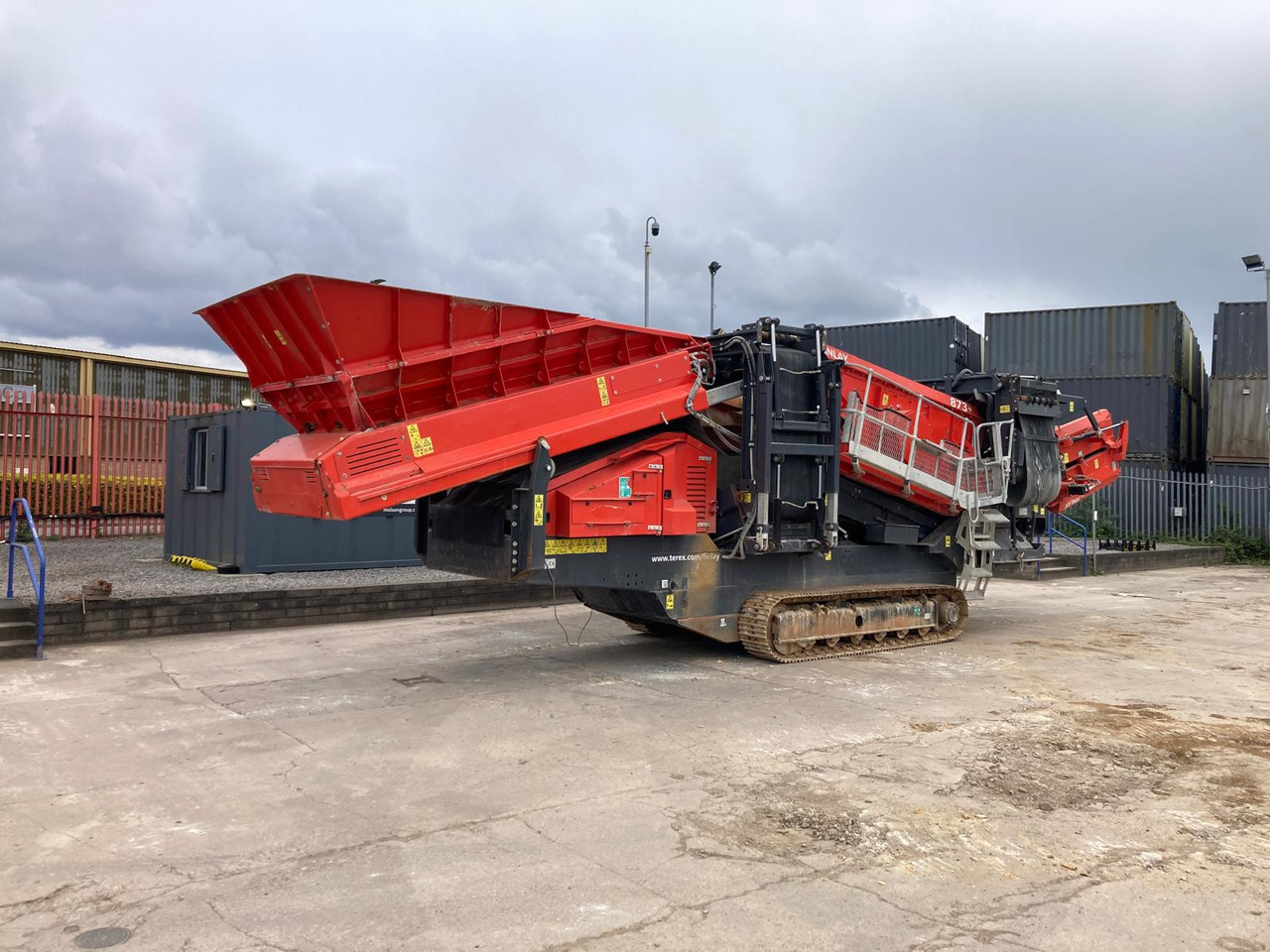 Finlay 873+ - Screener: slika Finlay 873+ - Screener Finlay 873+ - Screener: slika Finlay 873+ - Screener