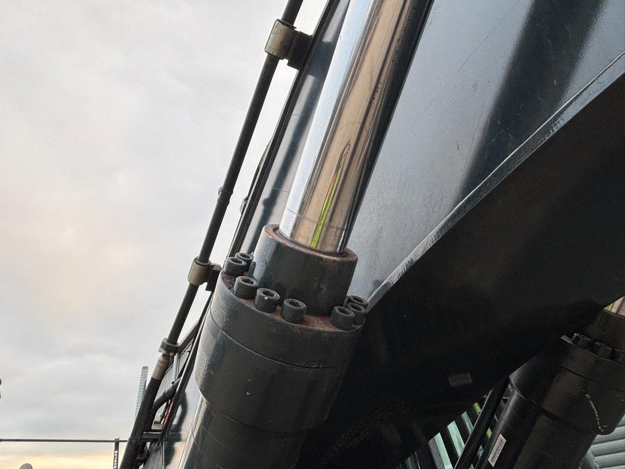 Bager gusjeničar Hyundai HX380AL: slika Bager gusjeničar Hyundai HX380AL