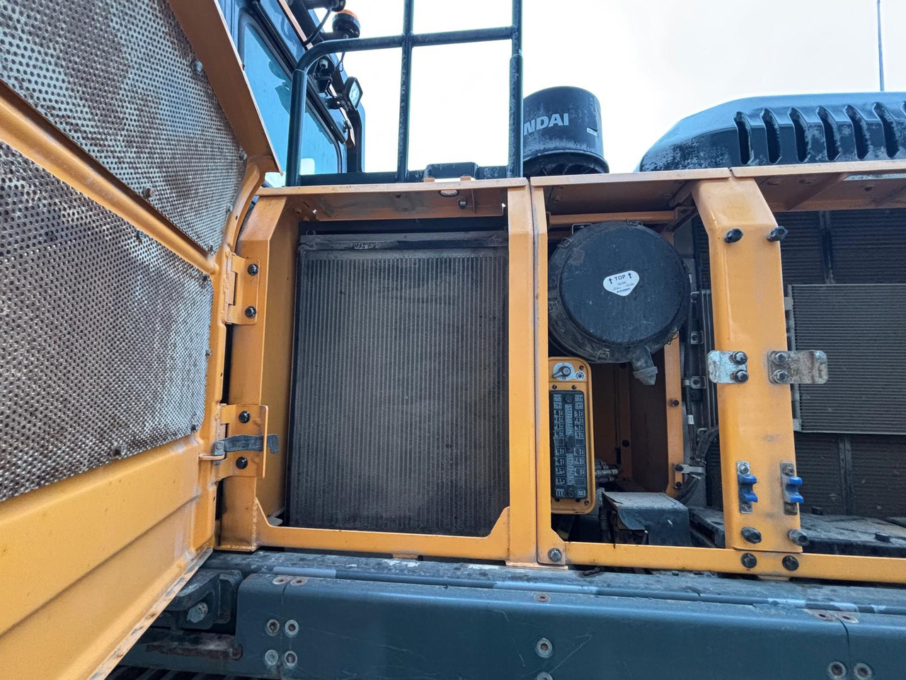 Bager gusjeničar Hyundai HX380AL: slika Bager gusjeničar Hyundai HX380AL