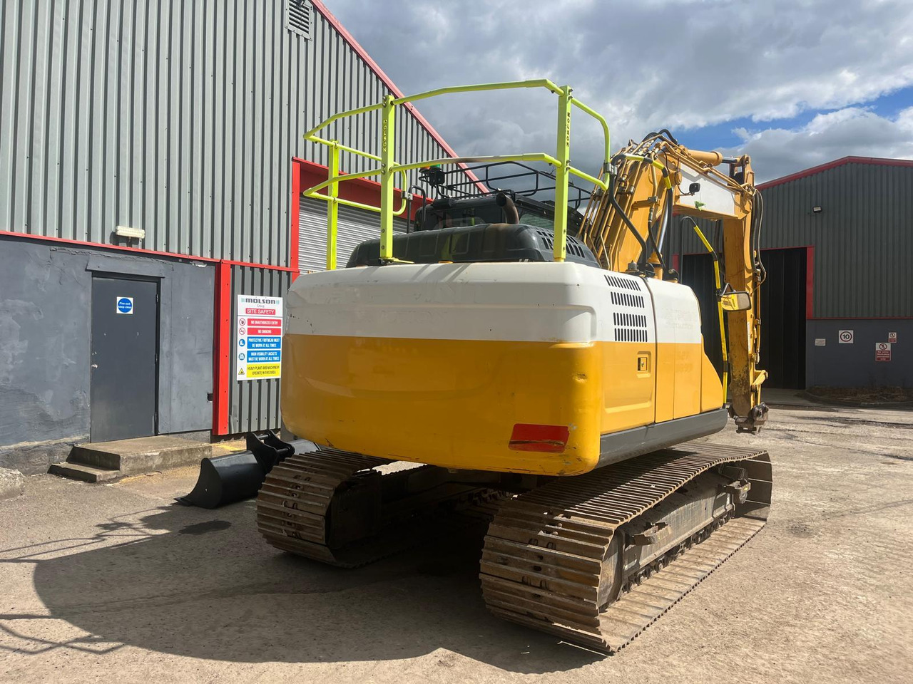 Kobelco SK130LC-11 - Bager gusjeničar: slika Kobelco SK130LC-11 - Bager gusjeničar Kobelco SK130LC-11 - Bager gusjeničar: slika Kobelco SK130LC-11 - Bager gusjeničar