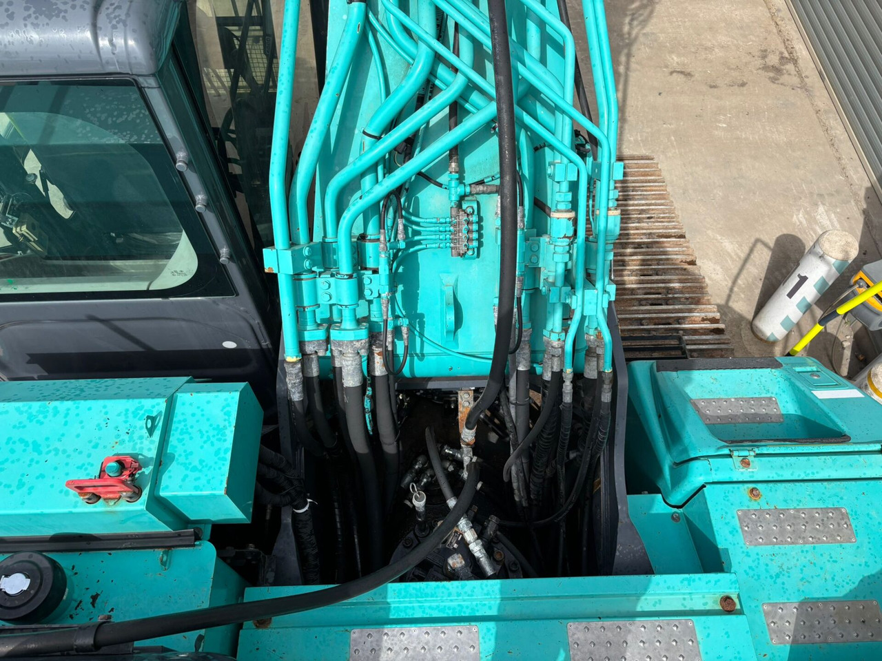 Bager gusjeničar Kobelco SK400DLC-10 25m 3 Piece Demolition Arm: slika Bager gusjeničar Kobelco SK400DLC-10 25m 3 Piece Demolition Arm