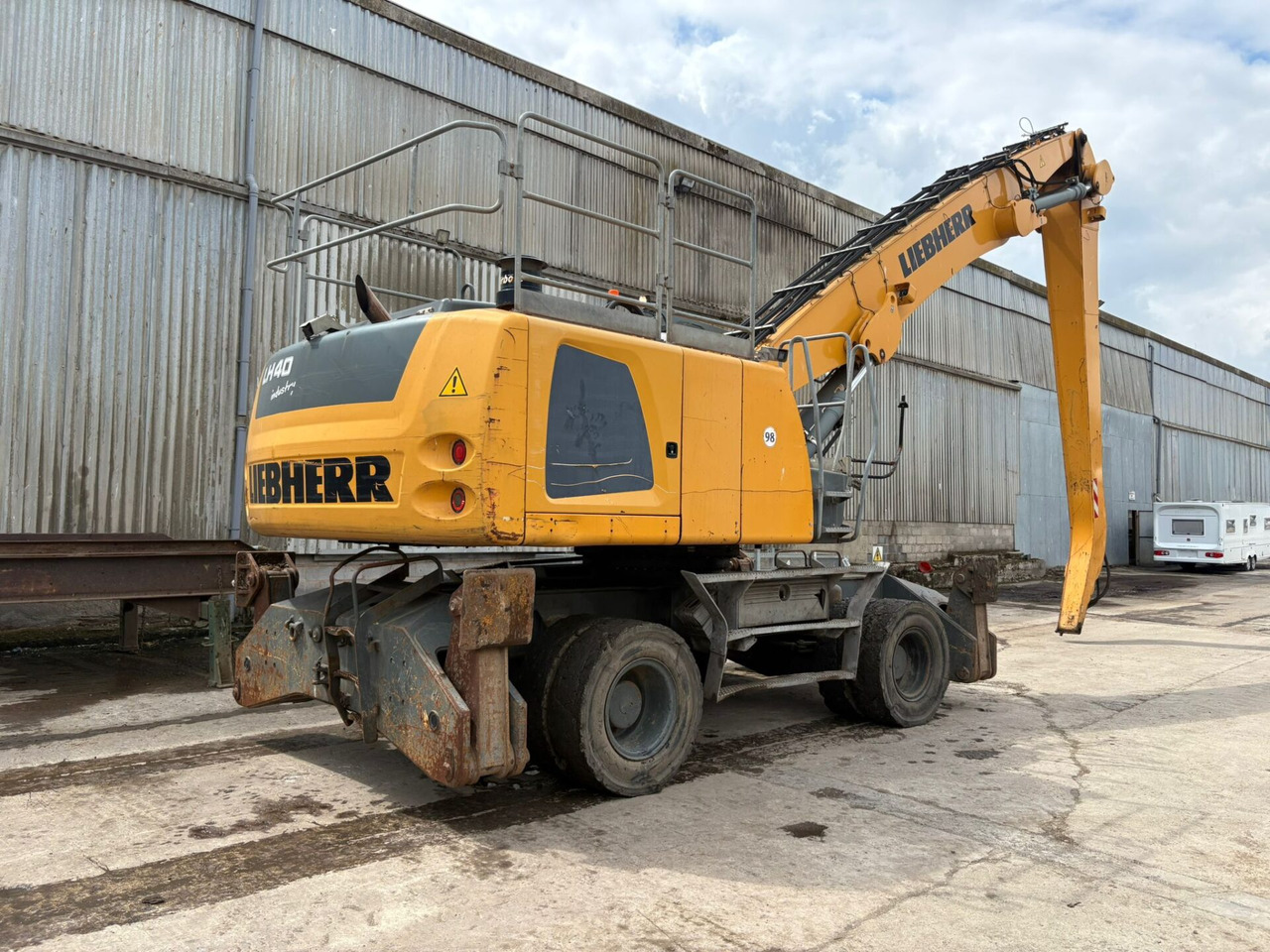 Liebherr LH40M Litronic - Stroj za rukovanje otpadom: slika Liebherr LH40M Litronic - Stroj za rukovanje otpadom Liebherr LH40M Litronic - Stroj za rukovanje otpadom: slika Liebherr LH40M Litronic - Stroj za rukovanje otpadom