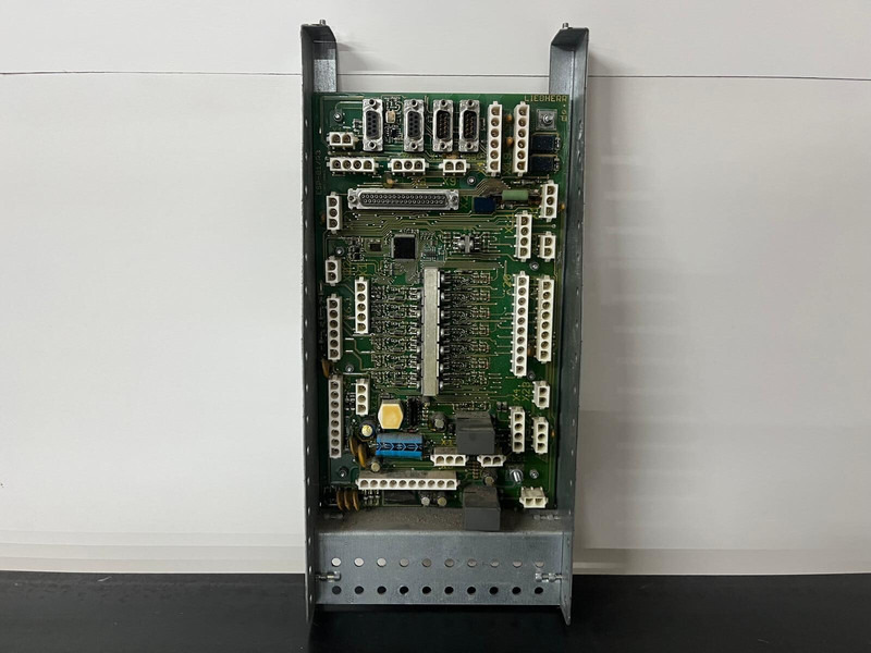 Liebherr - Električni sustav: slika Liebherr - Električni sustav Liebherr - Električni sustav: slika Liebherr - Električni sustav