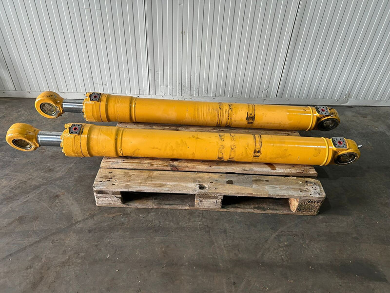 Liebherr R914B / A904C Li / LH24 M / LH26 M / A914 Li / A914B Li / R914 / R904C / LH26 EC - Hidraulični cilindar: slika Liebherr R914B / A904C Li / LH24 M / LH26 M / A914 Li / A914B Li / R914 / R904C / LH26 EC - Hidraulični cilindar Liebherr R914B / A904C Li / LH24 M / LH26 M / A914 Li / A914B Li / R914 / R904C / LH26 EC - Hidraulični cilindar: slika Liebherr R914B / A904C Li / LH24 M / LH26 M / A914 Li / A914B Li / R914 / R904C / LH26 EC - Hidraulični cilindar