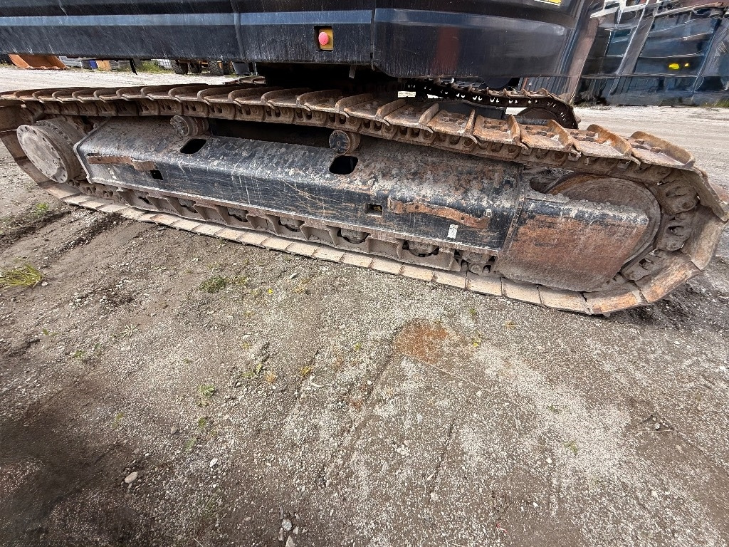 Bager CAT 325 FL CR: slika Bager CAT 325 FL CR