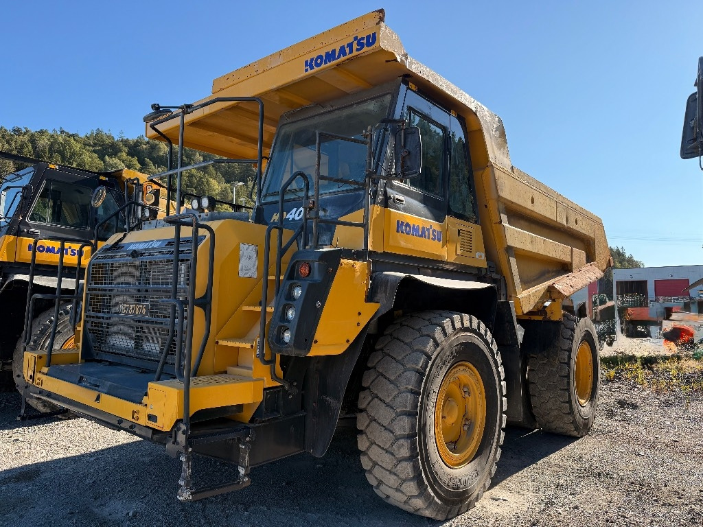 Komatsu HD 405 - 8E0 - Kruti istovarivač/ Kamion za prijevoz kamenja: slika Komatsu HD 405 - 8E0 - Kruti istovarivač/ Kamion za prijevoz kamenja Komatsu HD 405 - 8E0 - Kruti istovarivač/ Kamion za prijevoz kamenja: slika Komatsu HD 405 - 8E0 - Kruti istovarivač/ Kamion za prijevoz kamenja