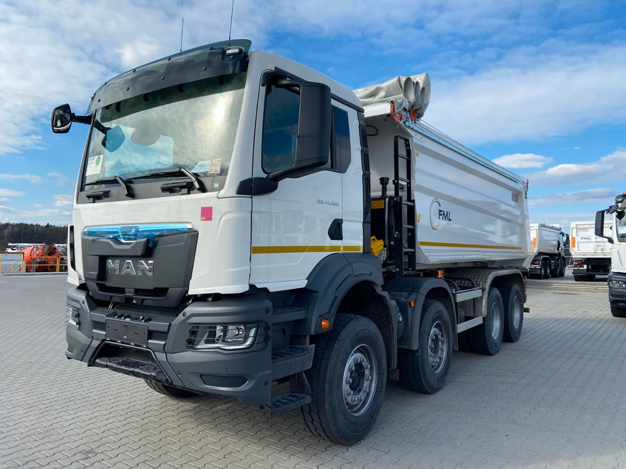 MAN TGS 41.400 8x4 EURO2 AUTOMAT TIPPER CR. SYSTEM - Kiper: slika MAN TGS 41.400 8x4 EURO2 AUTOMAT TIPPER CR. SYSTEM - Kiper MAN TGS 41.400 8x4 EURO2 AUTOMAT TIPPER CR. SYSTEM - Kiper: slika MAN TGS 41.400 8x4 EURO2 AUTOMAT TIPPER CR. SYSTEM - Kiper